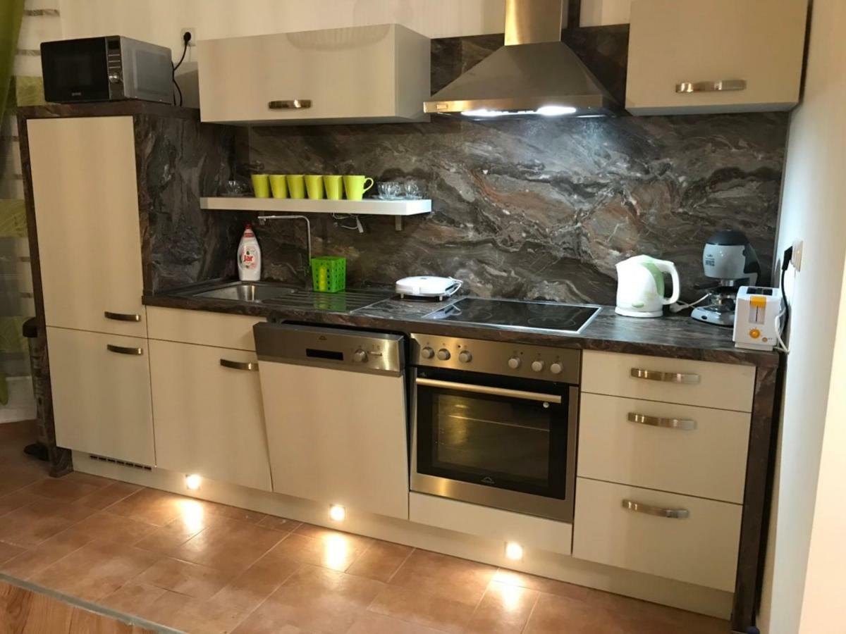 Appartement Diamond House à Hajdúszoboszló Extérieur photo