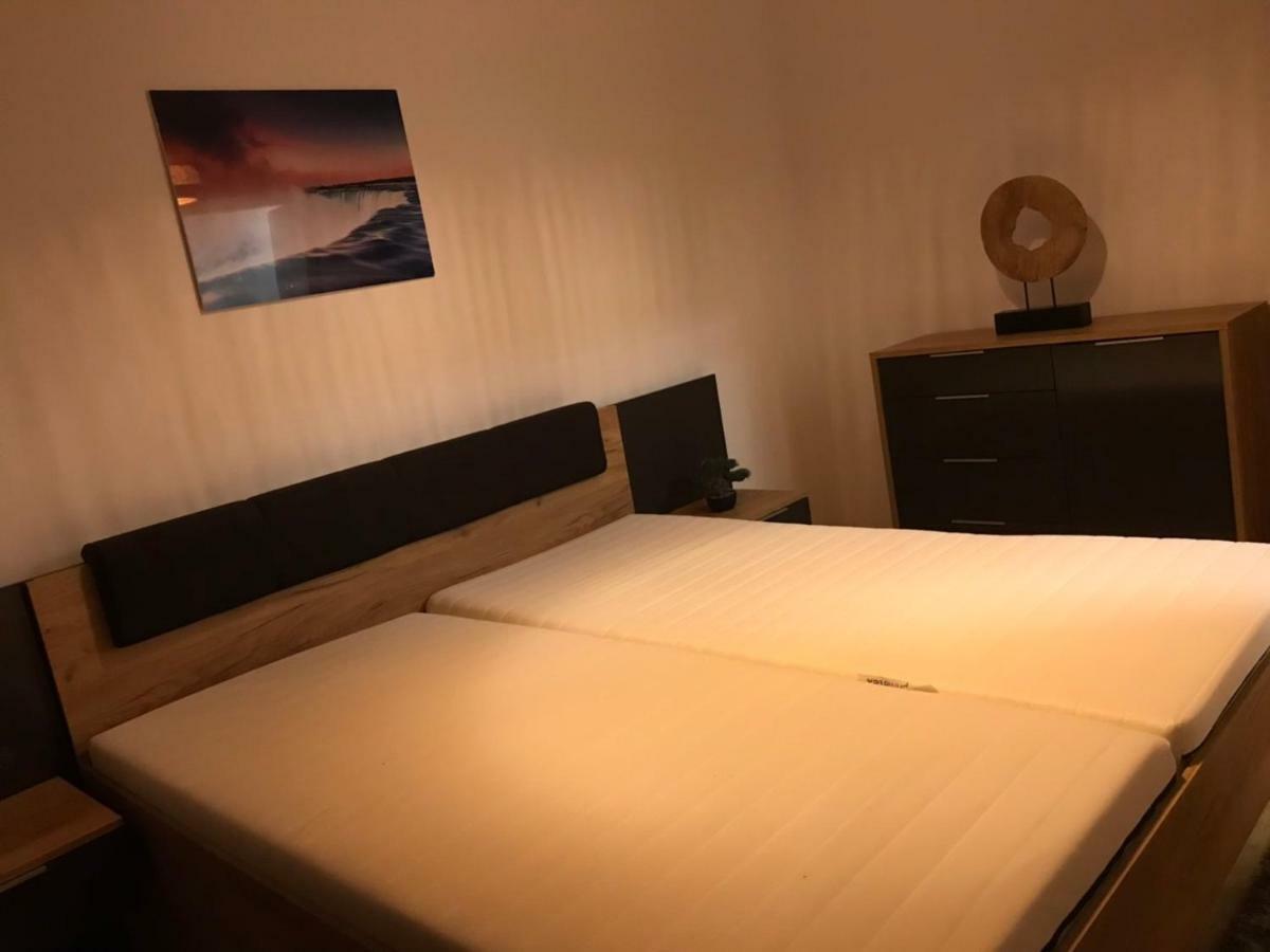 Appartement Diamond House à Hajdúszoboszló Extérieur photo